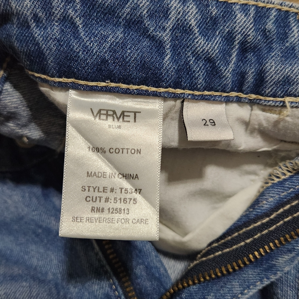 Vervet Ripped Denim - Picture 6 of 6